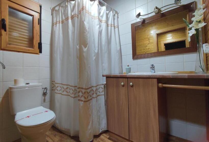 اتاق استاندارد با چشم‌انداز باغ, Casas De Madera Los Molinos