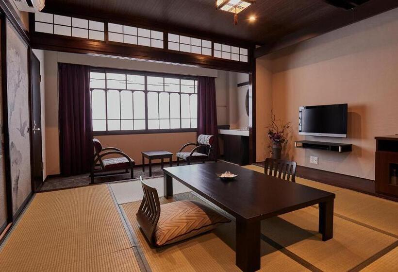 اتاق کلاسیک سه تخته, Kamisuwa Onsen Shinyu