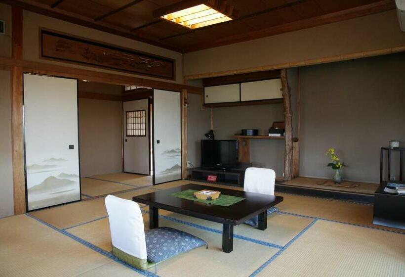 اتاق استاندارد, Kosenkaku Yojokan