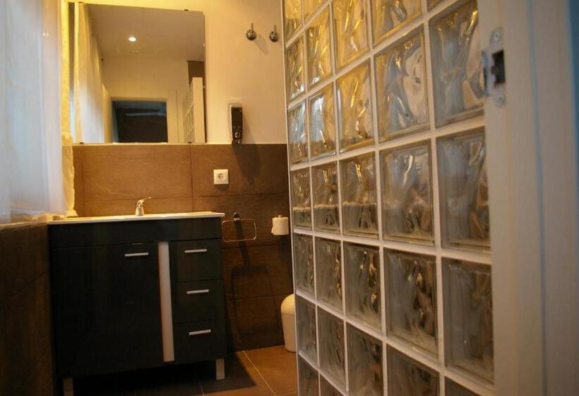 اتاق استاندارد, B&b Inés