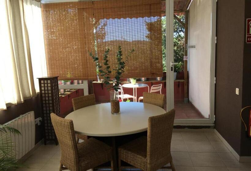 خانه 1 خوابه, B&b Inés