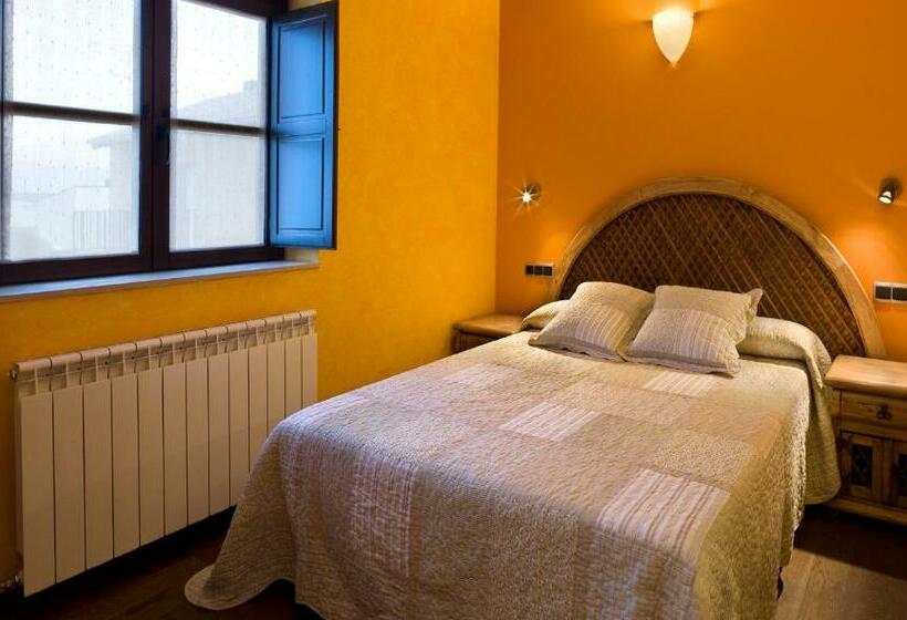 اتاق استاندارد, Hostal Raices
