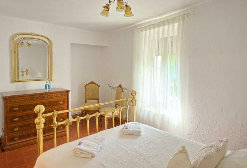 اتاق خانوادگی با سرویس بهداشتی مشترک, Albergue Lamorena