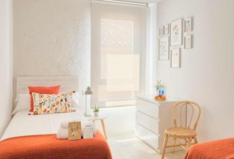 اتاق استاندارد یک نفره, Albergue Lamorena