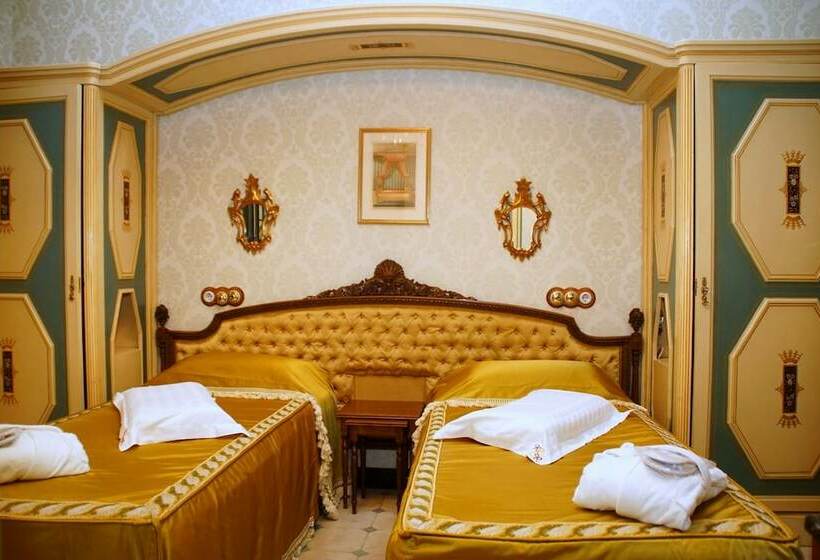 اتاق لوکس, Sitges Royal Rooms