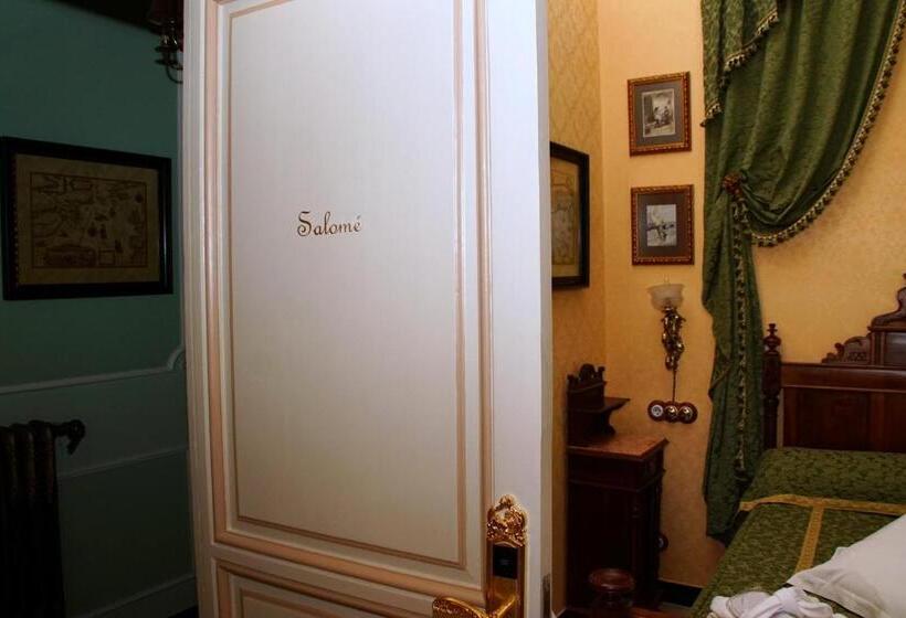 اتاق استاندارد با تراس, Sitges Royal Rooms