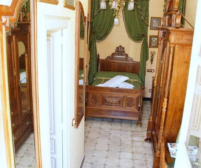 Superior Room with Terrace, Sitges Royal Rooms