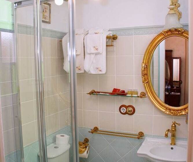 اتاق لوکس, Sitges Royal Rooms