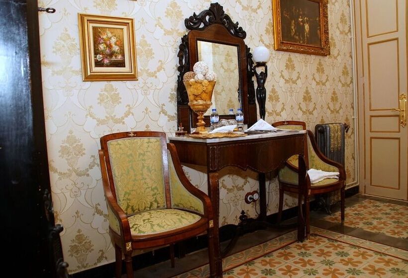 اتاق استاندارد, Sitges Royal Rooms