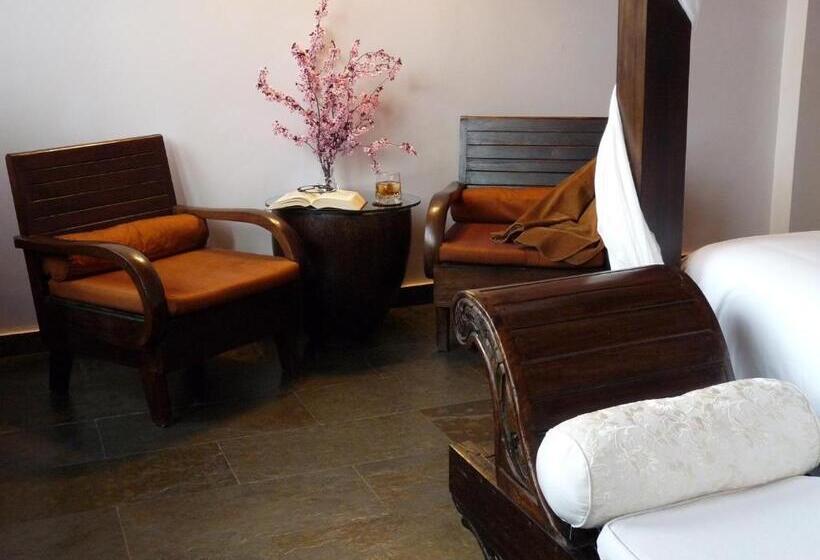 سوییت, Eco Hotel Boutique & Spa Capitulo Trece   Adults Only