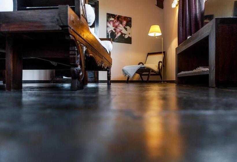 سوییت, Eco Hotel Boutique & Spa Capitulo Trece   Adults Only