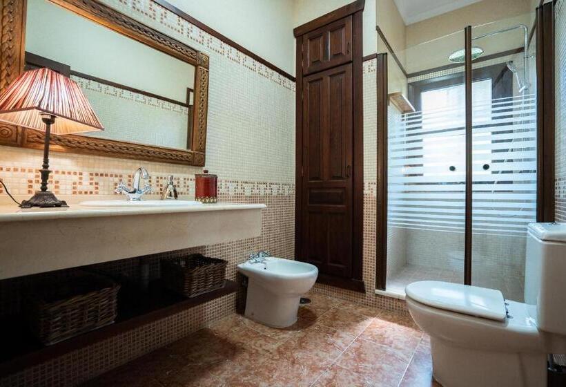 اتاق لوکس, Azalea Playa