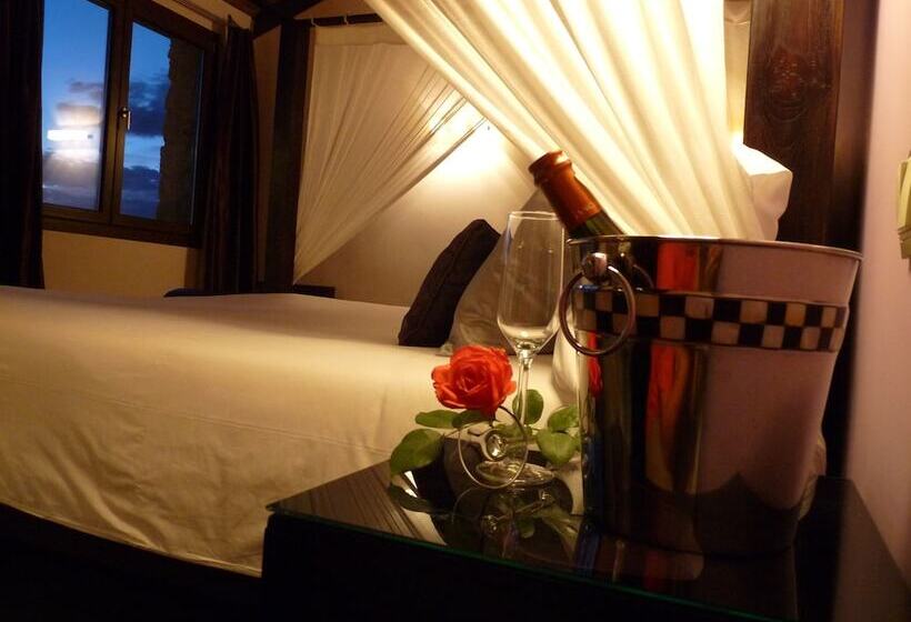 سوییت, Eco Hotel Boutique & Spa Capitulo Trece   Adults Only