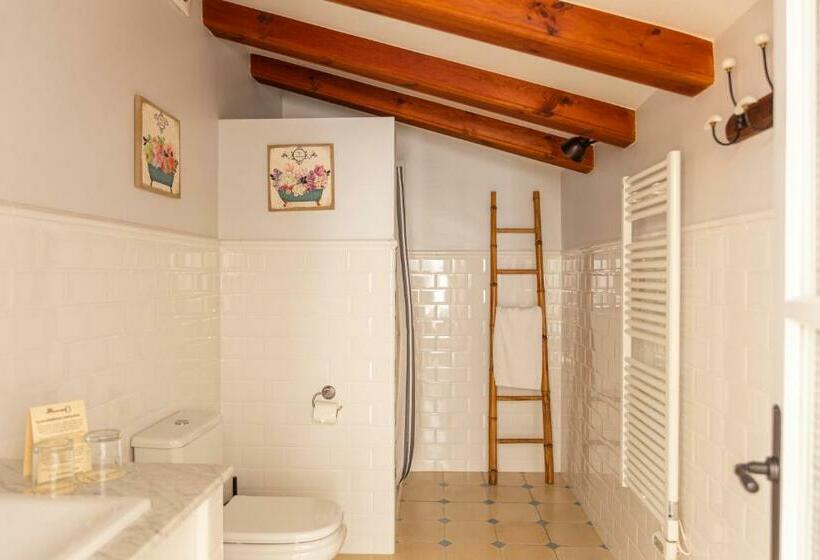 اتاق لوکس, Cal Secretari Vell   Turismo De Interior