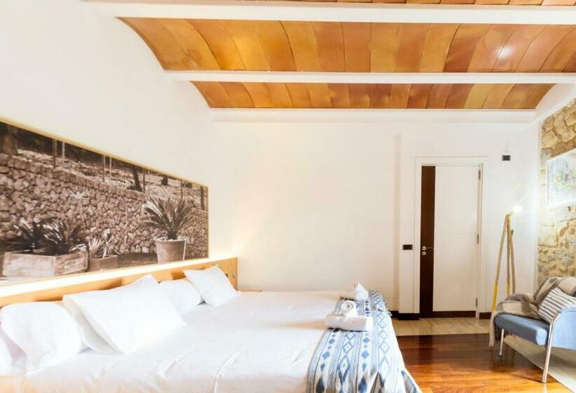 Suite with Terrace, Can Cota Boutique  Turismo De Interior