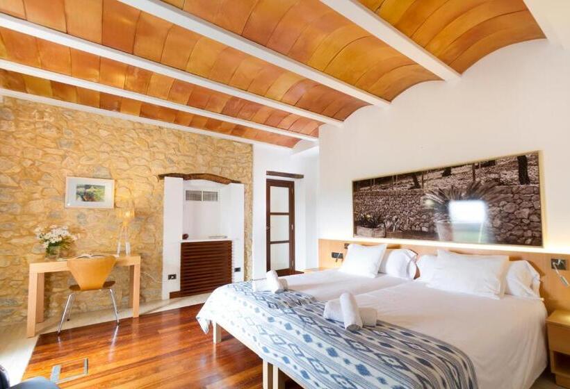 Suite with Terrace, Can Cota Boutique  Turismo De Interior