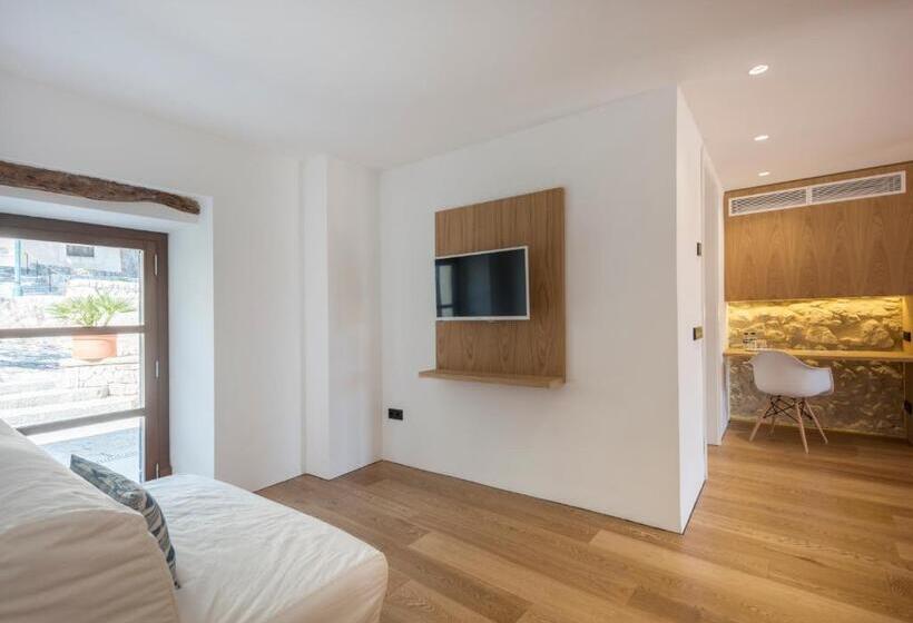 Suite with Terrace, Can Cota Boutique  Turismo De Interior