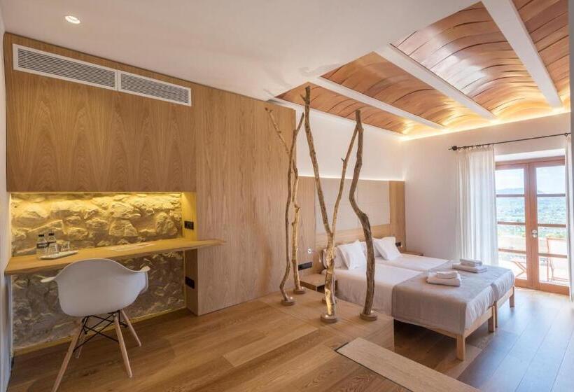 Suite with Terrace, Can Cota Boutique  Turismo De Interior