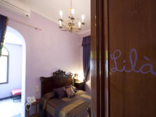 اتاق استاندارد, Casa Ceremines