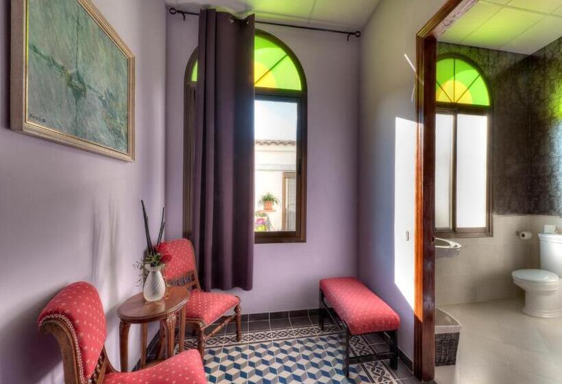 اتاق استاندارد, Casa Ceremines