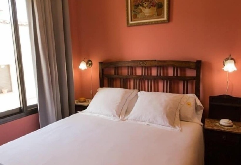 اتاق استاندارد, Casa Ceremines