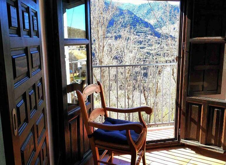 اتاق استاندارد با چشم‌انداز کوهستان, Casa Rural Arroyo De La Greda
