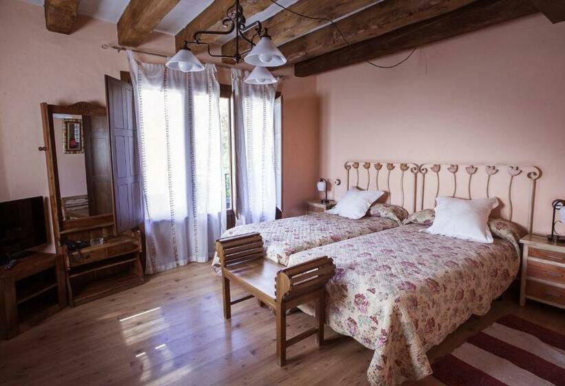 اتاق لوکس, El Rincón De Las Hoces Del Duratón