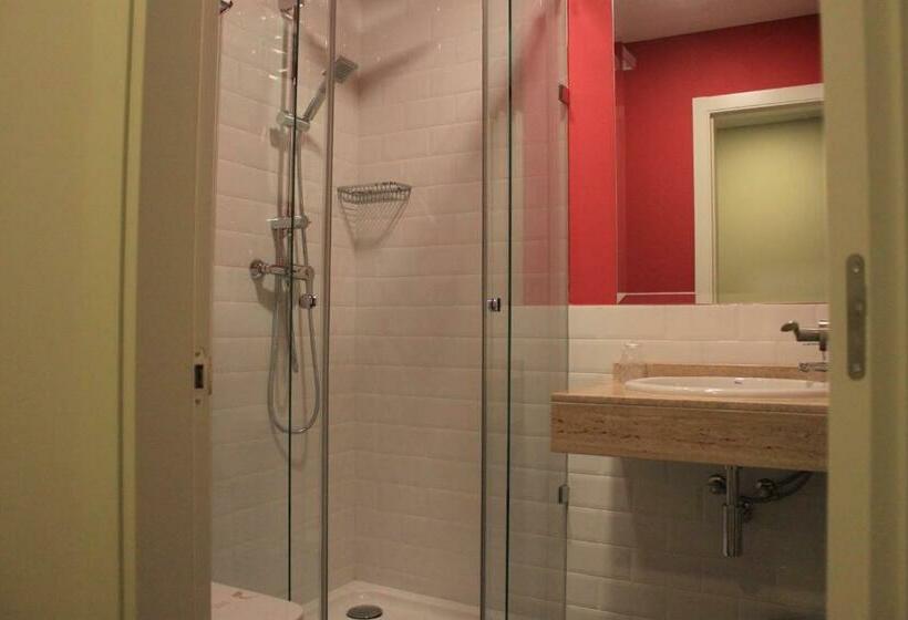 اتاق یک تخته با تراس, Hostal Siglo Xix