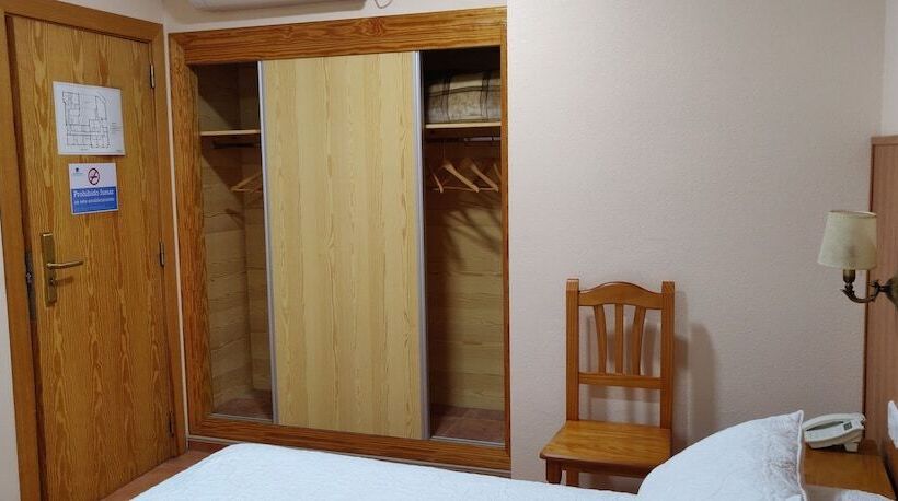 اتاق استاندارد یک نفره, La Posada