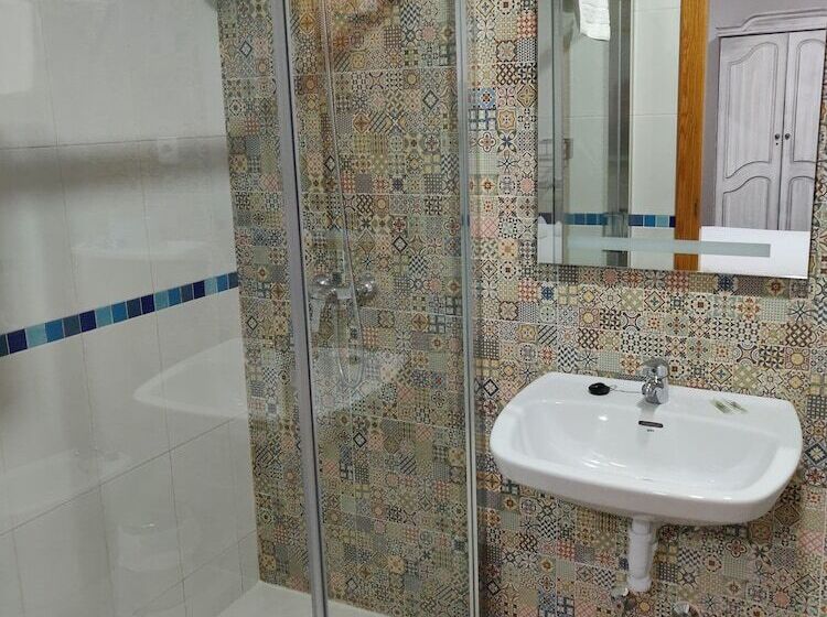 اتاق استاندارد یک نفره, La Posada