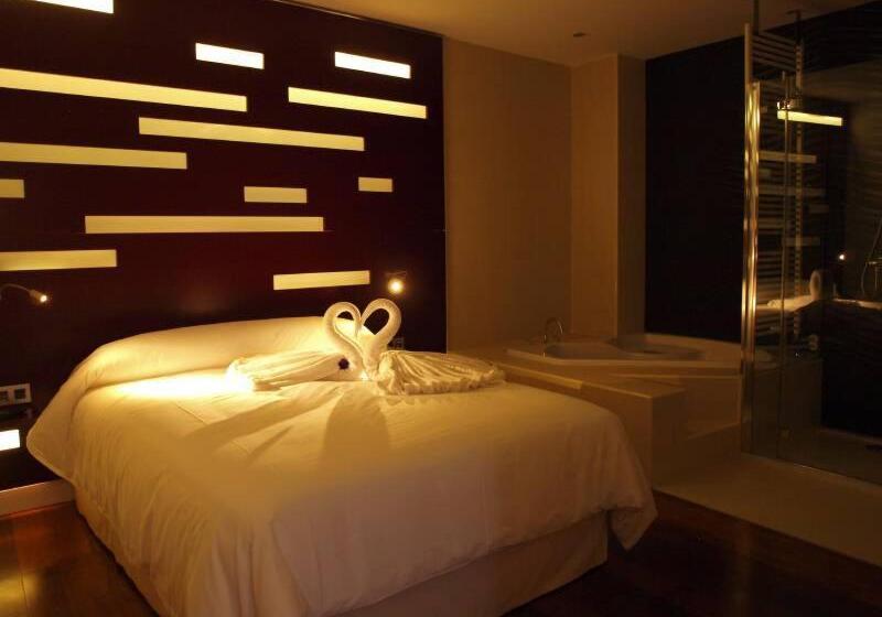 سوییت جونیور با بالکن, Las Casas De Pandreula
