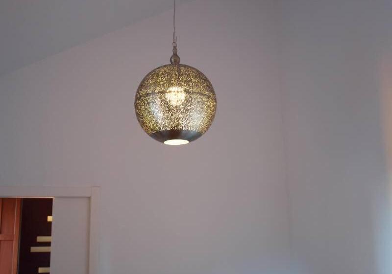 سوییت جونیور با بالکن, Las Casas De Pandreula