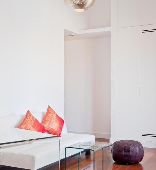 سوییت جونیور با بالکن, Las Casas De Pandreula