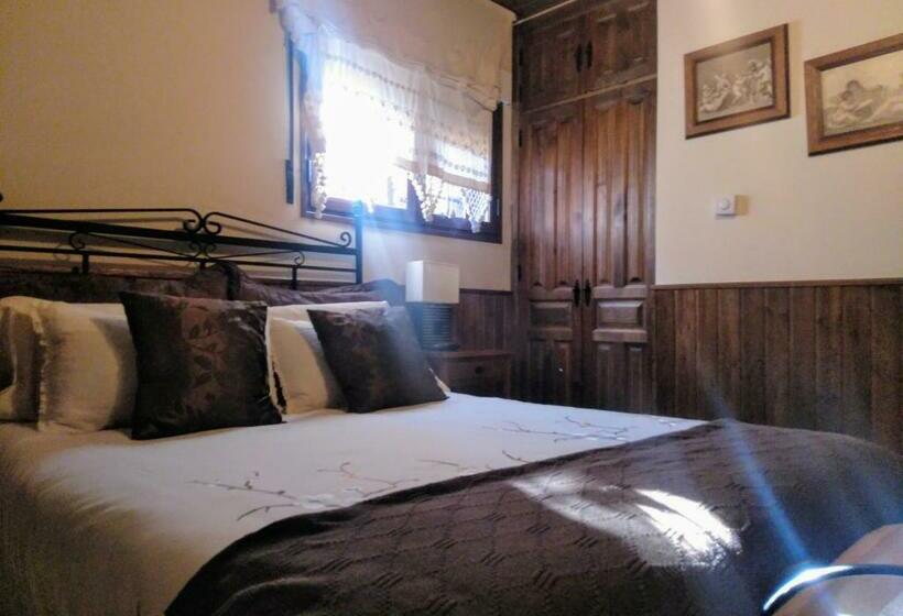 اتاق استاندارد یک نفره, Posada El Campanario