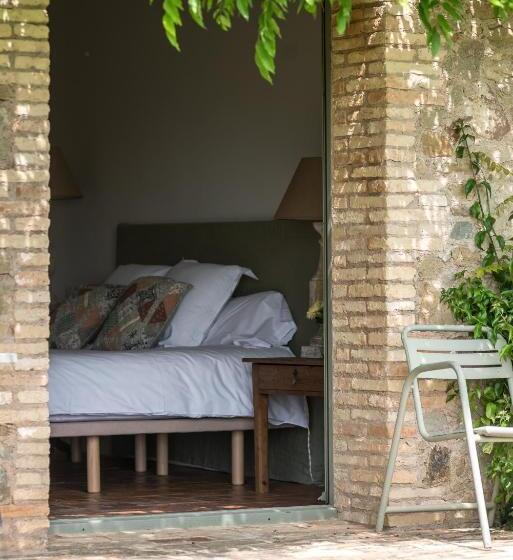2 Bedroom Apartment Garden View, Can Bassa