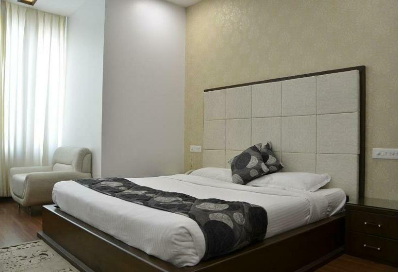 سوییت اجرایی, Best Western Swing High Katra