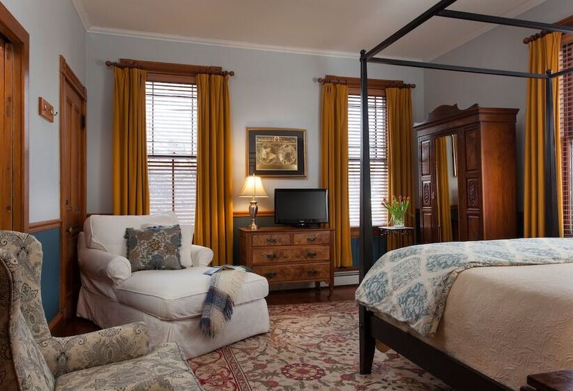 اتاق لوکس, Lang House On Main Street Bed & Breakfast