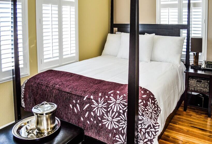 سوییت, Rio Vista Inn & Suites Santa Cruz