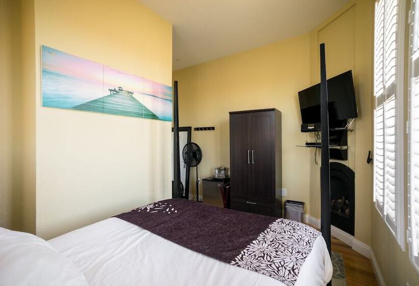 سوییت, Rio Vista Inn & Suites Santa Cruz