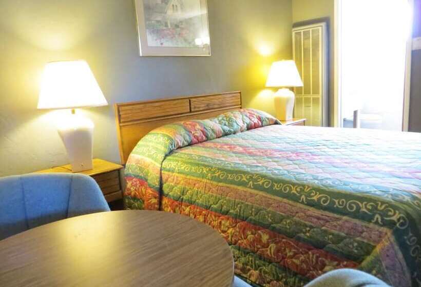 اتاق استاندارد با تخت دوبل, Capri Motel