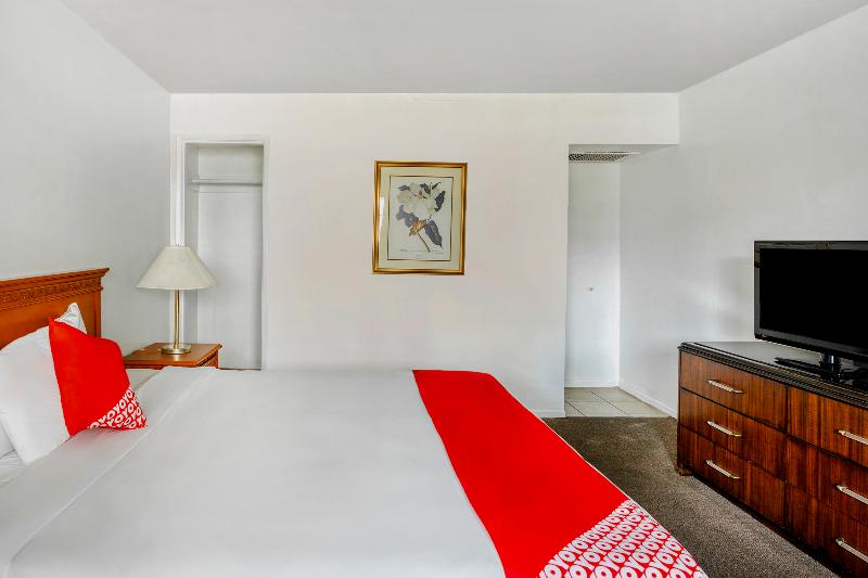 اتاق استاندارد با تخت بزرگ, Gateway Motel