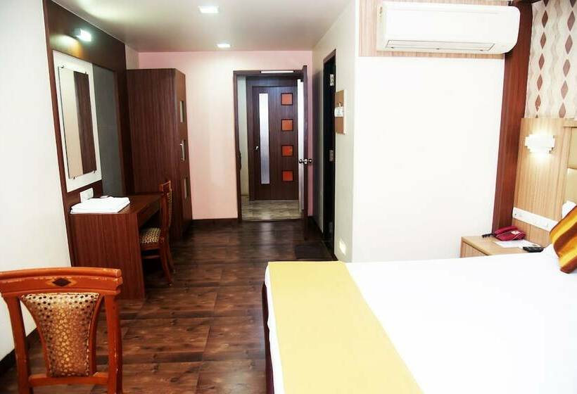 اتاق لوکس, Indiana Inn