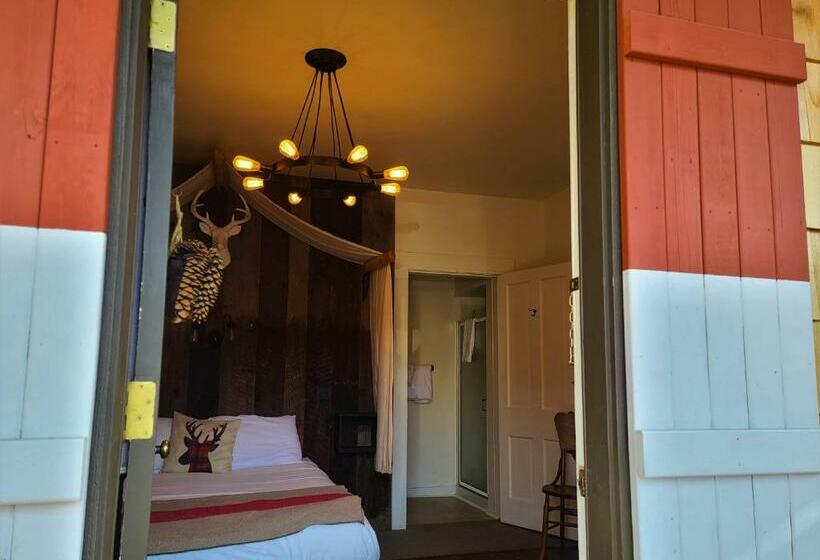 اتاق استاندارد با بالکن, Mrs. Anderson's Lodging