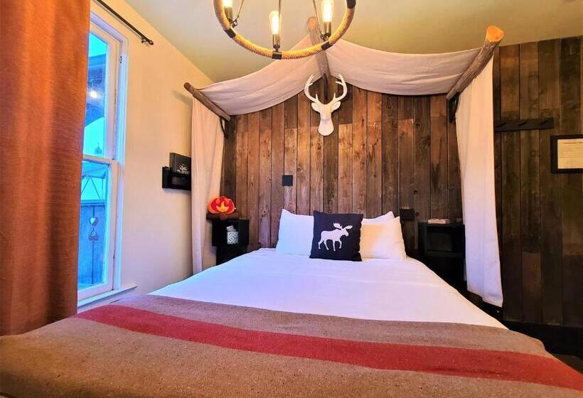 اتاق استاندارد با سرویس بهداشتی مشترک, Mrs. Anderson's Lodging