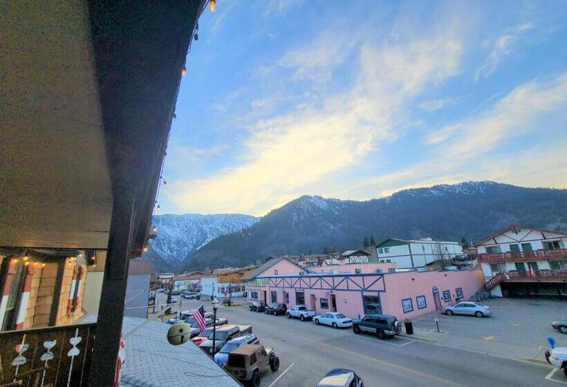 اتاق استاندارد با بالکن, Mrs. Anderson's Lodging