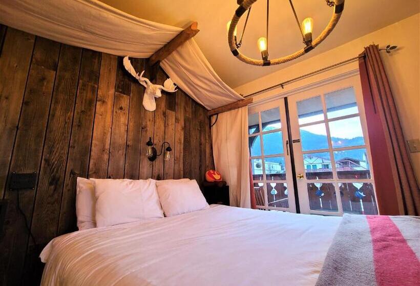 اتاق استاندارد با بالکن, Mrs. Anderson's Lodging