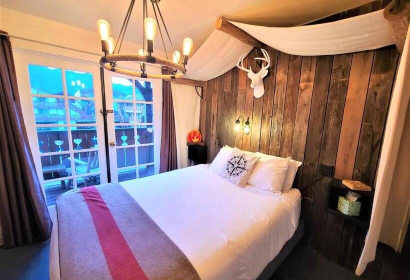 اتاق استاندارد با سرویس بهداشتی مشترک, Mrs. Anderson's Lodging
