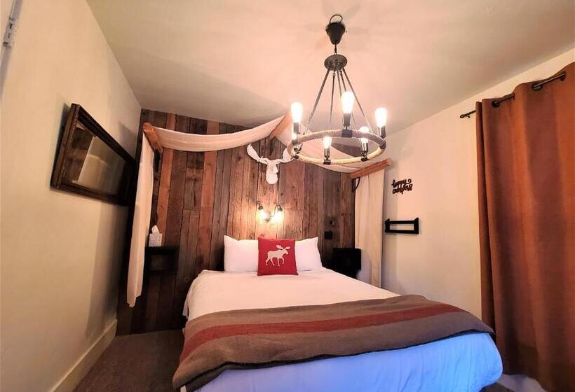اتاق لوکس چهار تخته, Mrs. Anderson's Lodging