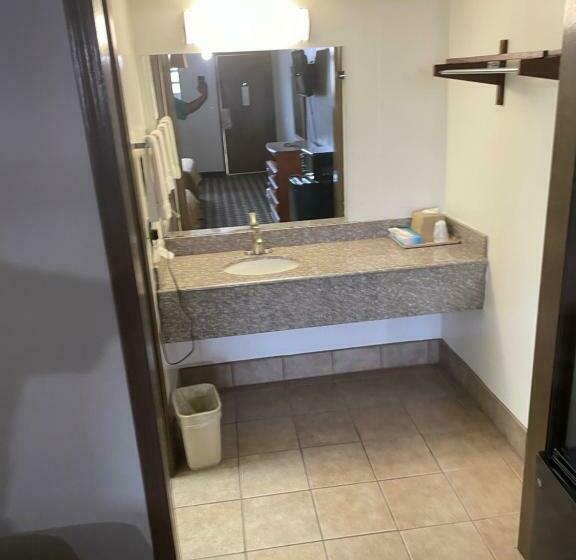 اتاق استاندارد با تخت بزرگ, Bedford Inn