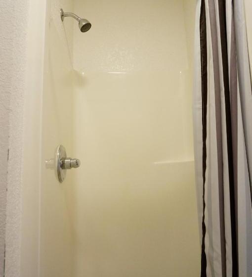 اتاق استاندارد سه نفره, Orange Village Hostel